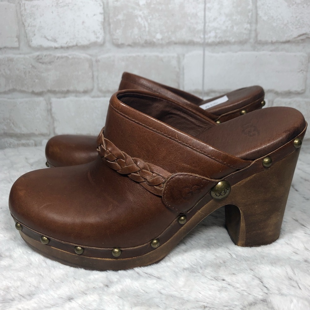 3206 Kaylee Brown Leather Studded Platform Clogs - Picture 3 of 7